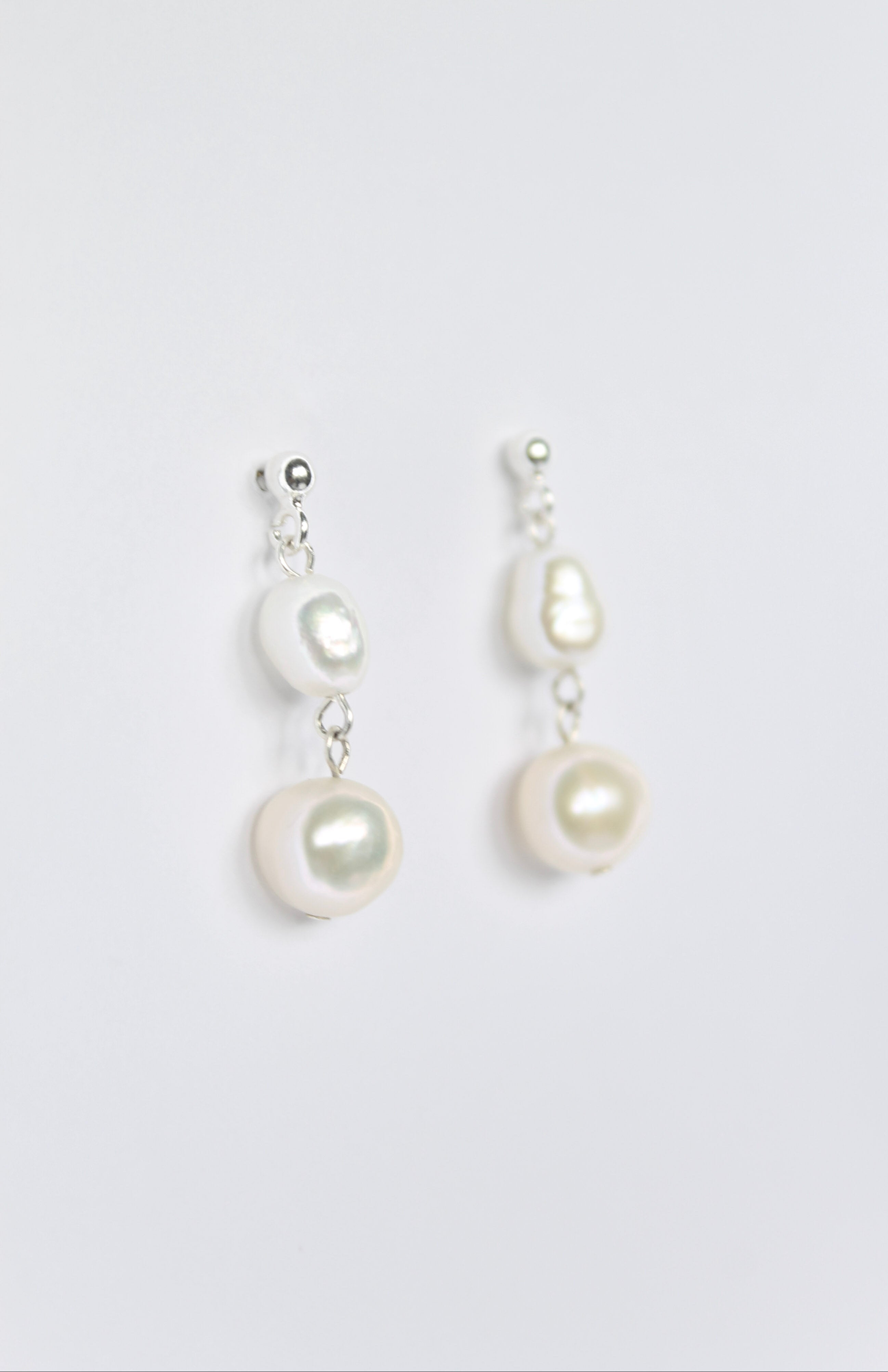 Silver Pearl Earrings - VOLIÀ