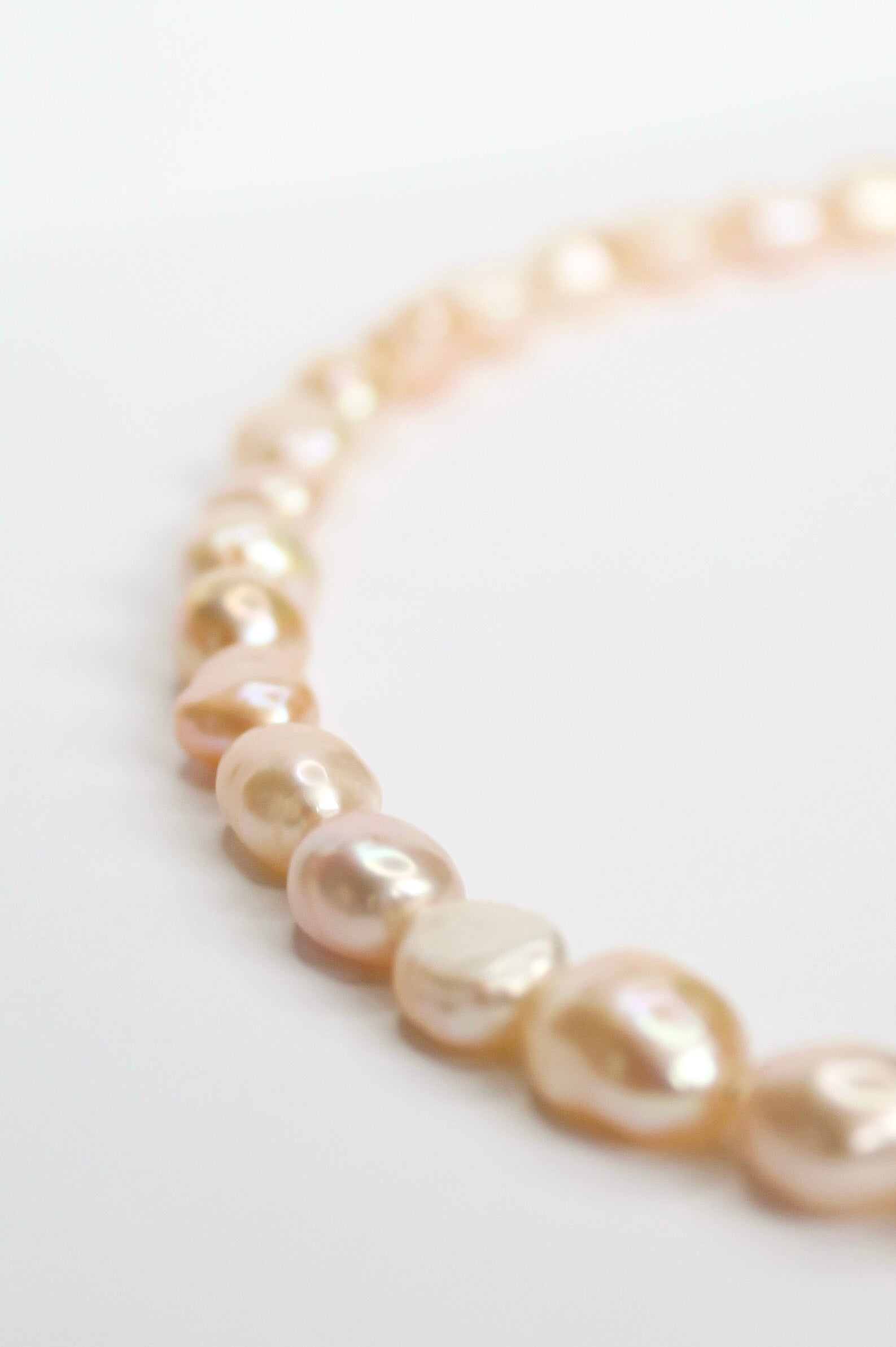 Peach Pearl Bracelet - VOLIÀ