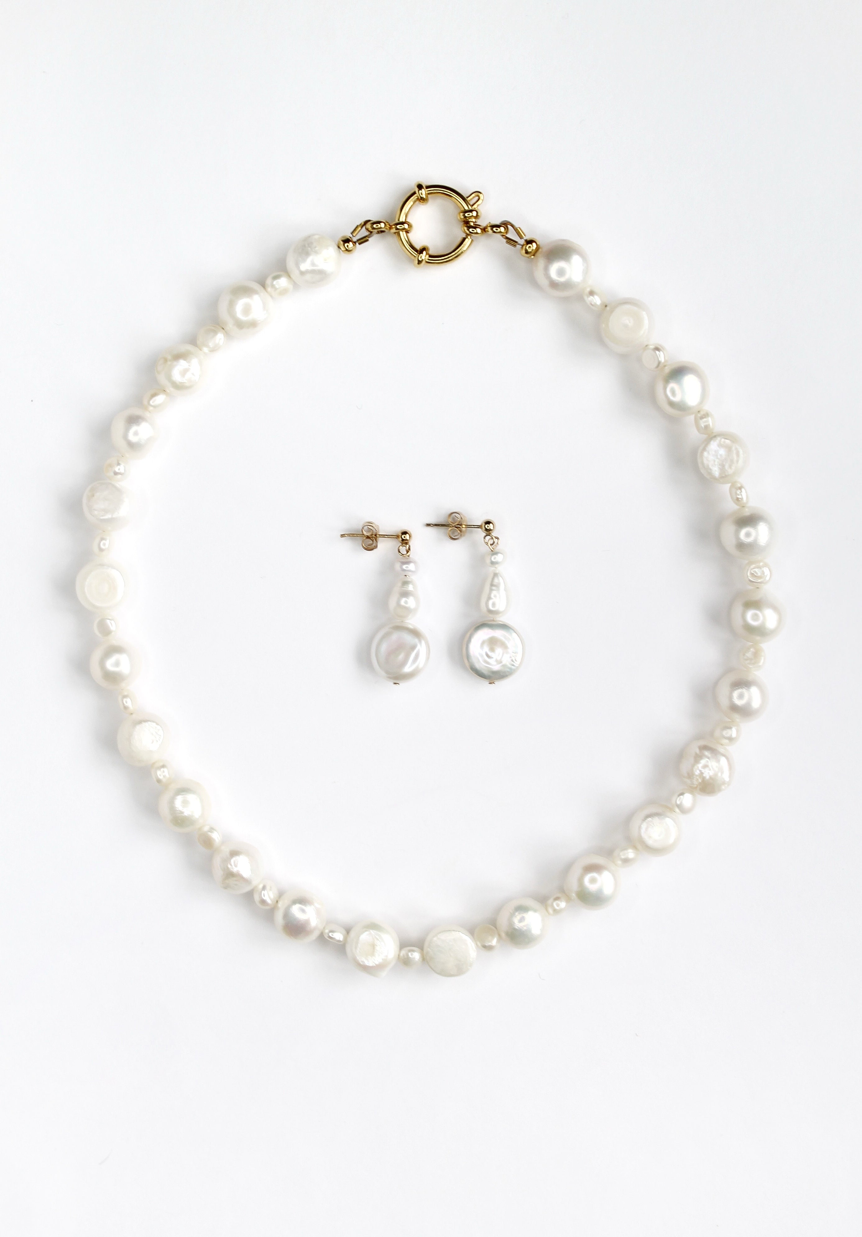 Gold Pearl Earrings - VOLIÀ